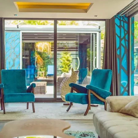 Sleeps 6 With Pool Air Con And Wifi Vilă Ovacık